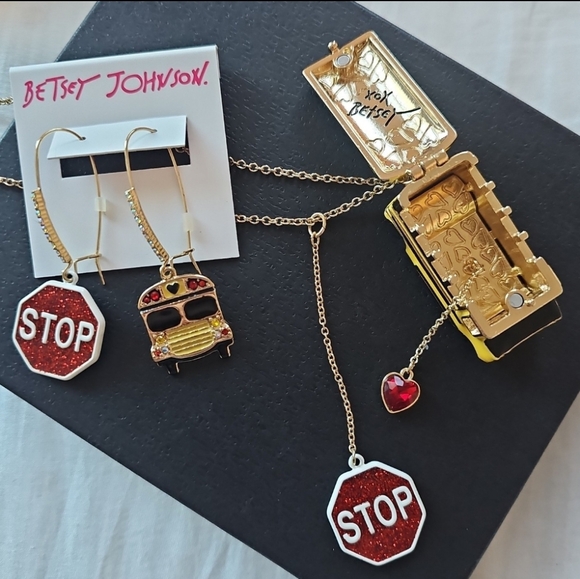 BETSEY JOHNSON SET Mismatched School Bus & Stop Sign Earrings & Bus Necklace NWT - Picture 3 of 3